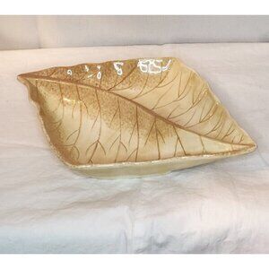Youngs Heartfelt Kitchen Creations Leaf Shaped Cheese & Cracker Bowl Server